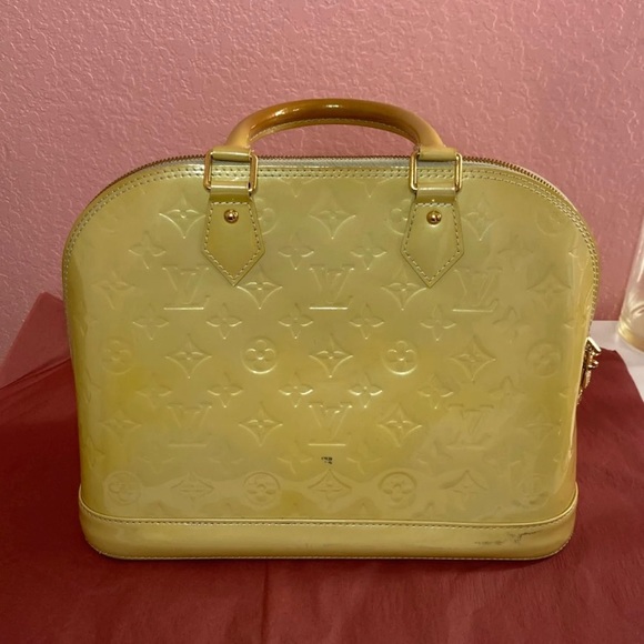 Louis Vuitton Vernis Alma - Picture 2 of 9